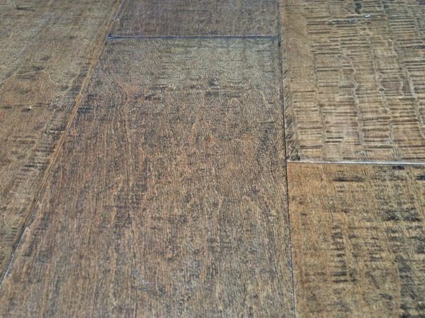 Maple Hand Scraped San Francisco Collection – color: Lombard Street 1/2″ x 5″
