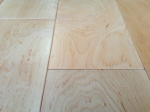 Maple Smooth Natural clear grade – 9/16″ x 5″